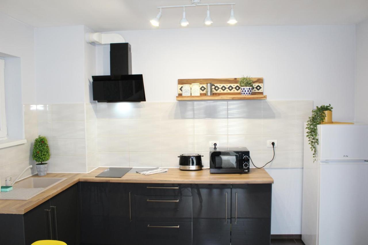 Randevu Apartment Oradea Exteriér fotografie